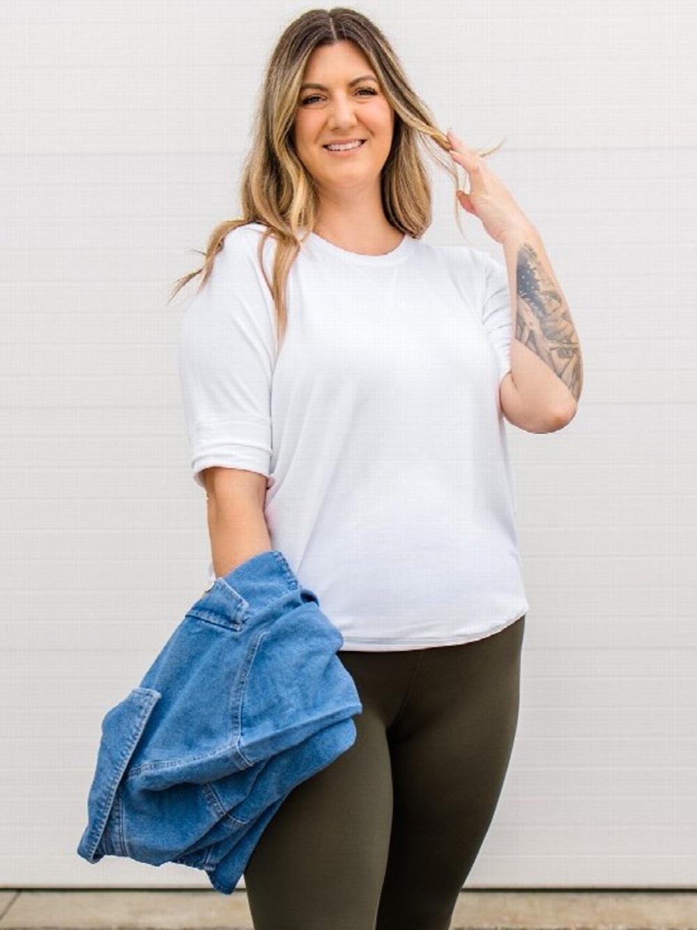 Christie Sweatshirt by Silver Icing (NWT) 🍒2 for $30🍒*White
